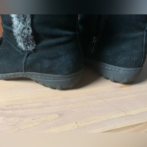 Khombu “LISA” size 8M Black low ankle booties VGUC - Picture 9 of 9